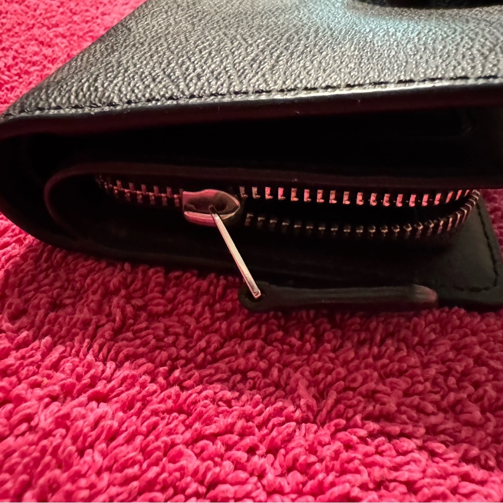 COPY - Wallet - Picture 7 of 8